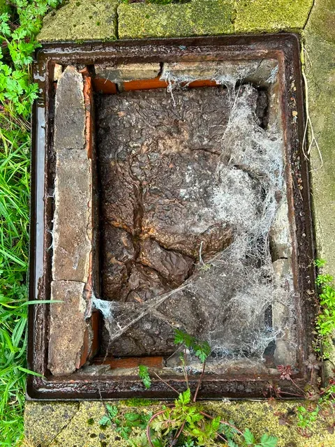 blocked drain grimsby 2